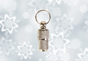 TRIXIE Kleiner Anhänger für Hunde- und Katzenhalsbänder